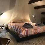 Cosy Apt For 6 Pp Between San Marco And Rialto Bridge