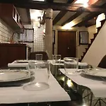 Apartment Cosy Apt For 6 Pp Between San Marco And Rialto Bridge Venice