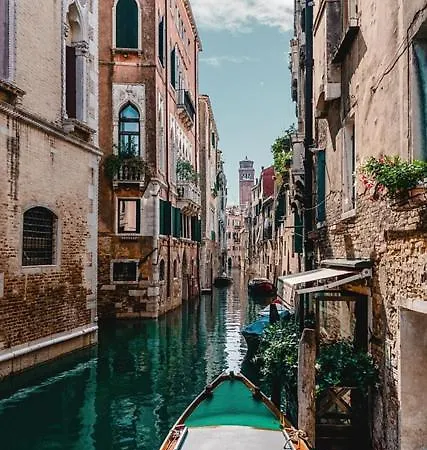 Cosy Apt For 6 Pp Between San Marco And Rialto Bridge *