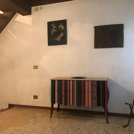 Apartment Cosy Apt For 6 Pp Between San Marco And Rialto Bridge