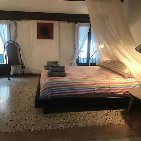Cosy Apt For 6 Pp Between San Marco And Rialto Bridge Apartamento *