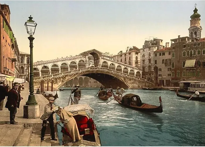 Cosy Apt For 6 Pp Between San Marco And Rialto Bridge *