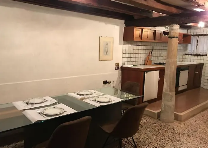 Cosy Apt For 6 Pp Between San Marco And Rialto Bridge Venedig