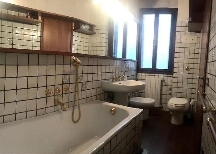 Cosy Apt For 6 Pp Between San Marco And Rialto Bridge